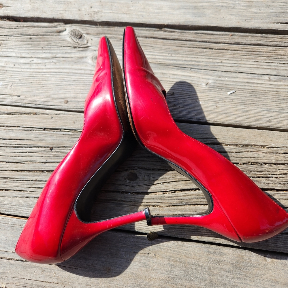 Stuart Weitzman heels - Picture 9 of 10